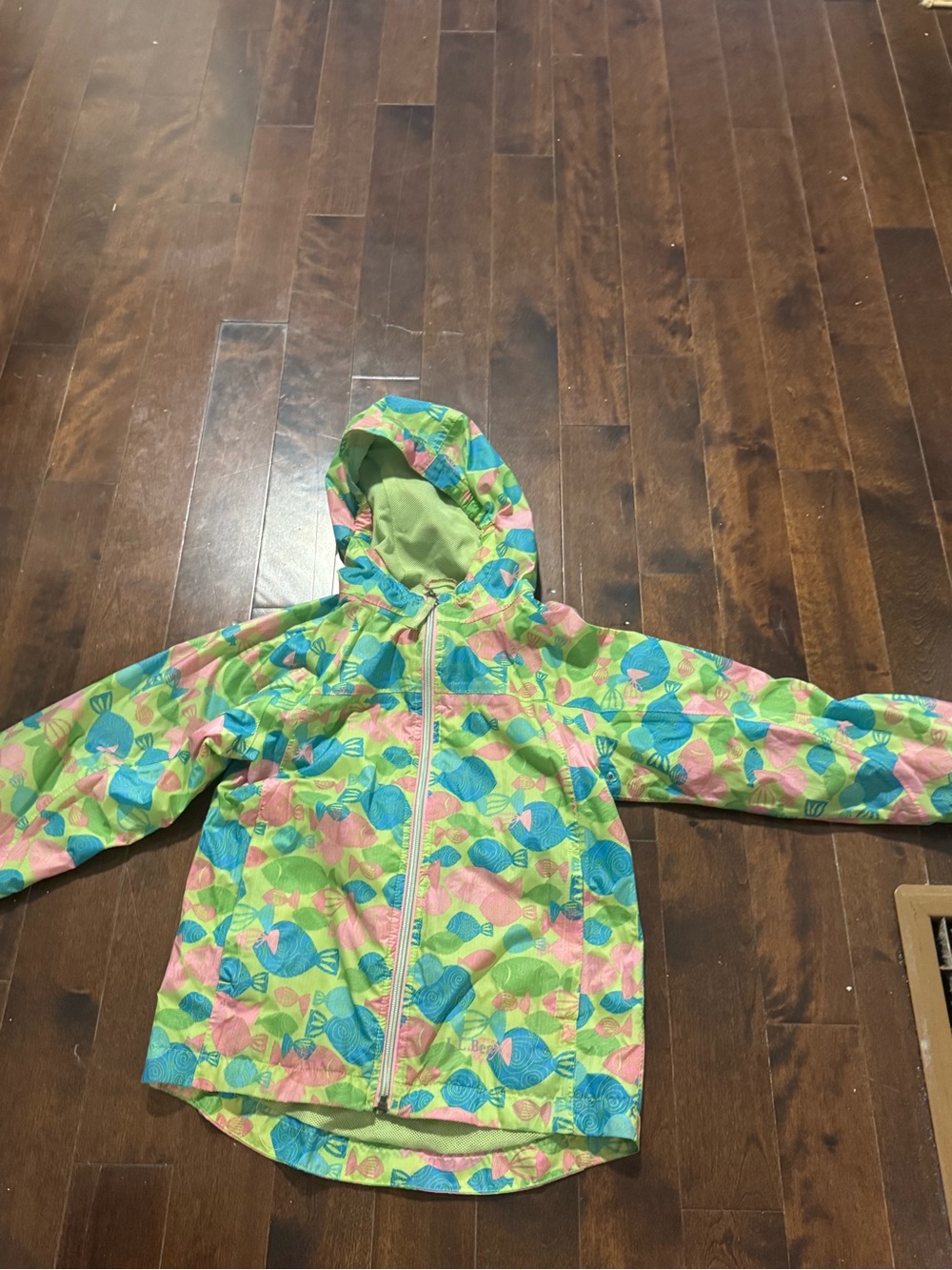 LL bean Girls' Colorful Fish Print Hooded Rain Jacket - Lime, Blue, Pink